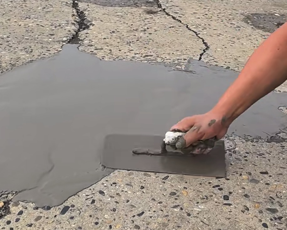 黑龙江CGM 高效薄层道路修补料（CGM 道路抢修料）